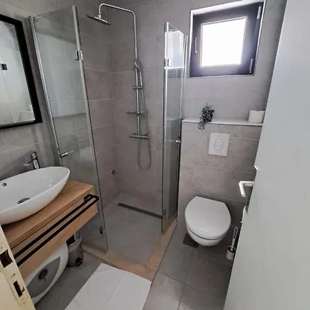 Tamara 3* 로비스테