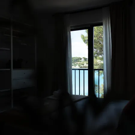 Tamara 3* 로비스테